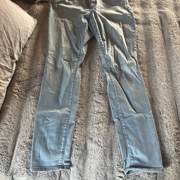 Women’s jeans bundle, in good condition. - Picture 6 of 9